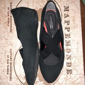 ROCKPORT SUEDE BLACK FLATS